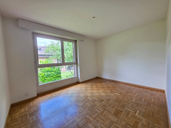 Grosszügige 4.5-Zimmer-Wohnung mit Balkon und schöner Aussicht in Bubendorf 8