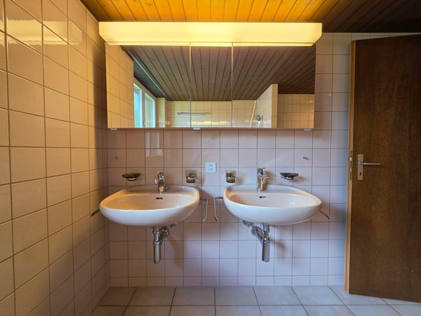 Grosszügige 4.5-Zimmer-Wohnung mit Balkon und schöner Aussicht in Bubendorf 12