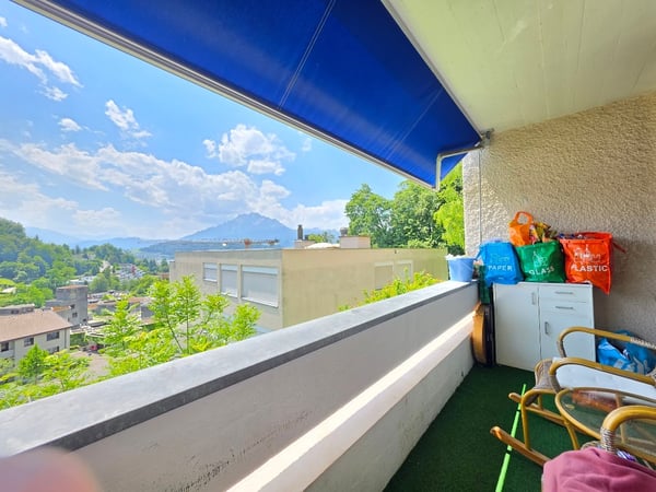 Helle 3.5-Zimmer-Wohnung mit Balkon und Aussicht in Luzern 13
