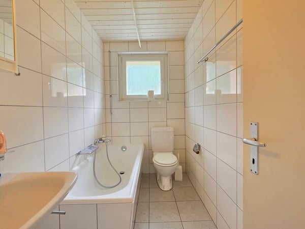 Appartement lumineux de 3,5 pièces avec balcon -  disponible immédiatement 16