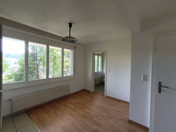 Charmant appartement de 2 pièces à Le Locle – disponible immédiatement 10