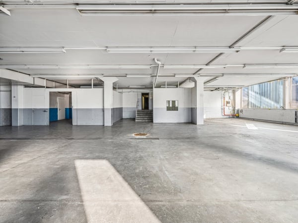 Flexible Gewerbefläche mit unbegrenzter Bodenbelastung in Solothurn! 12