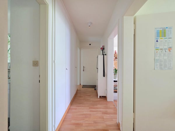 Gutgepflegte 3.5-Zimmer-Wohnung mit Balkon in Nidau! 11
