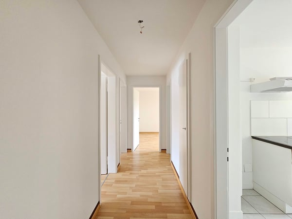Helle 3-Zimmer-Wohnung an ruhiger Lage in Biel 10
