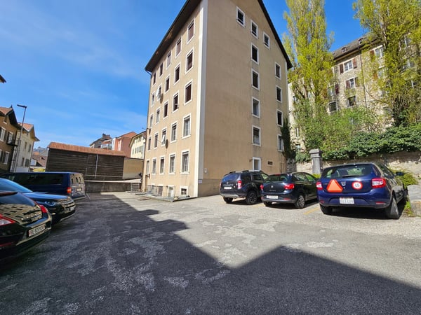 Charmant appartement de 3.5 pièces à Saint-Imier – disponible immédiatement 1