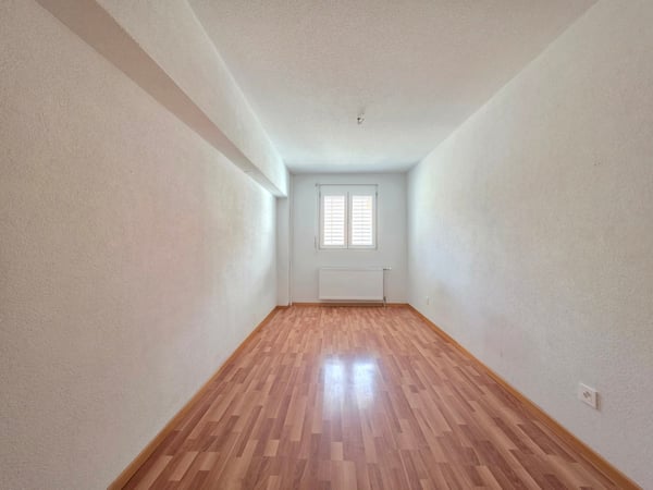 Gemütliche 3-Zimmer-Wohnung im Erdgeschoss in Biel – ab sofort verfügbar! 8
