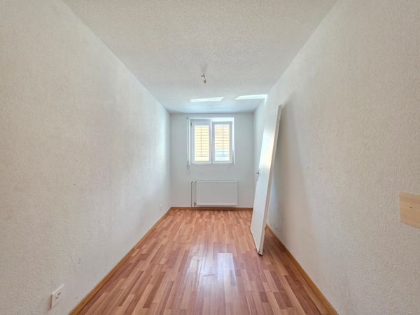 Gemütliche 3-Zimmer-Wohnung im Erdgeschoss in Biel – ab sofort verfügbar! 9