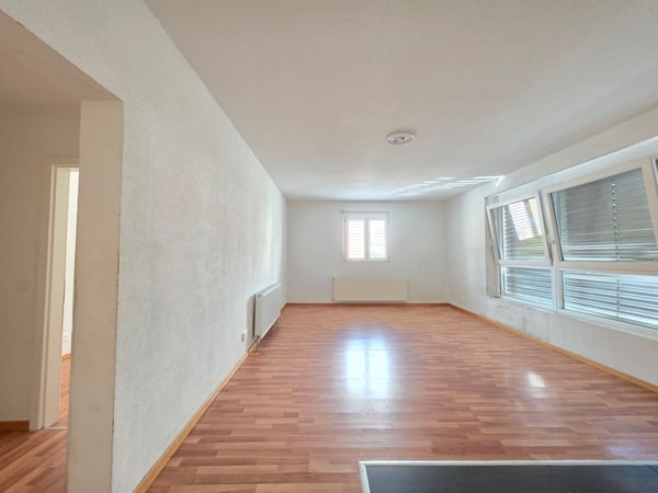 Gemütliche 3-Zimmer-Wohnung im Erdgeschoss in Biel – ab sofort verfügbar! 6
