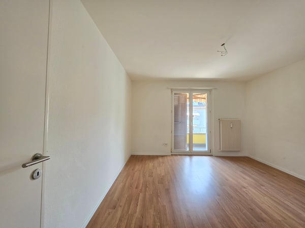 Charmante 4-Zimmer-Wohnung mit Balkon in Biel zu vermieten! 6