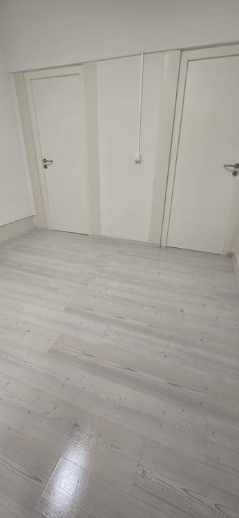 Spacieux appartement de 3.5 pièces au cœur du Locle, rénové 9