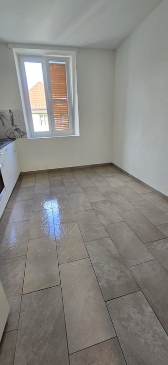 Spacieux appartement de 3.5 pièces au cœur du Locle, rénové 3