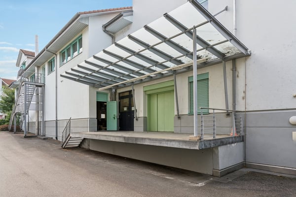Geräumige Ladenfläche am Bärenplatz in Fahrwangen! 4
