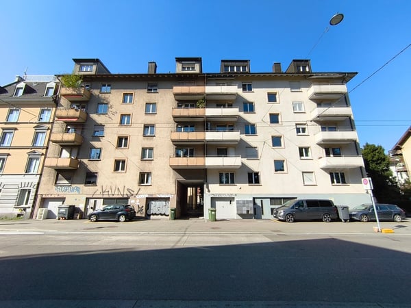 Befristete, Moderne 3 Zimmer Wohnung in Zürich 1