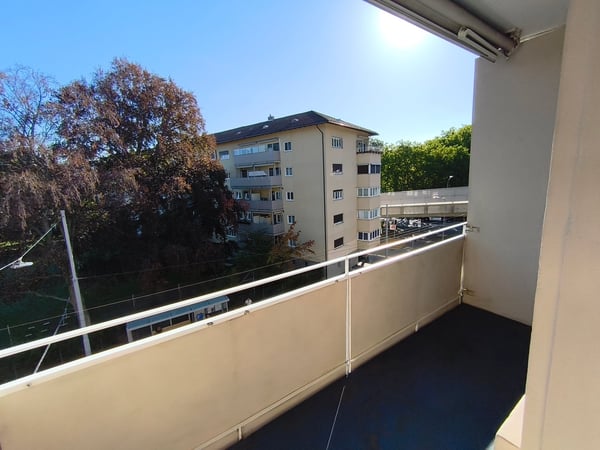 Befristete, Moderne 3 Zimmer Wohnung in Zürich 18