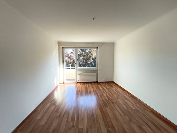 Befristete, Moderne 3 Zimmer Wohnung in Zürich 12
