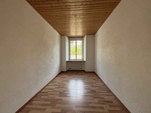 Charmant appartement de 2 pièces à Tramelan – disponible immédiatement 15
