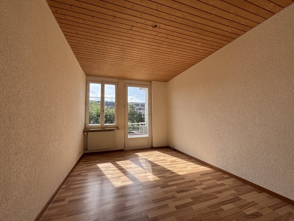 Charmant appartement de 2 pièces à Tramelan – disponible immédiatement 12