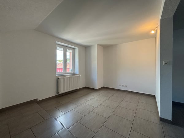 À louer – Spacieux appartement de 4 pièces rénové – Rue de France 16, Le Locle 5