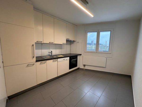Charmante 3.5-Zimmer-Wohnung mit grosszügiger Terrasse! 3