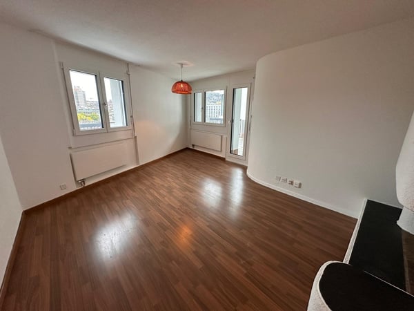 Charmante 3.5-Zimmer-Wohnung mit grosszügiger Terrasse! 5