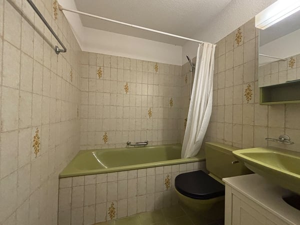 Charmante 2.5-Zimmer-Wohnung mit grosszügiger Terrasse! 4