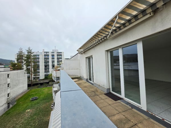 Grosszügige Attikawohnung mit Blick auf Olten! 14