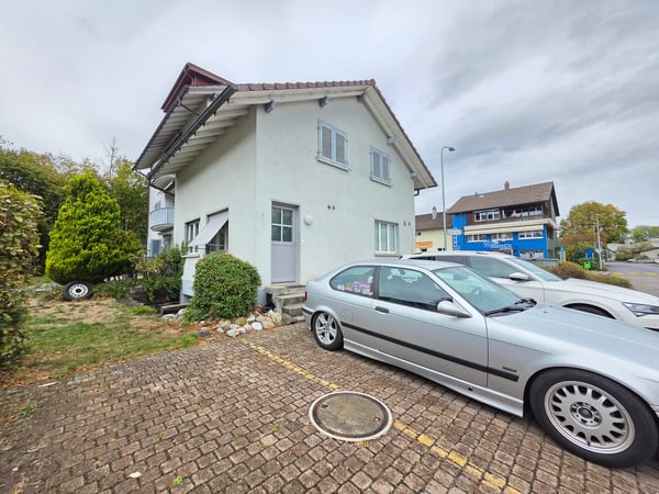 Gemütliche 1-Zimmer-Wohnung mit Balkon in Langenthal 1