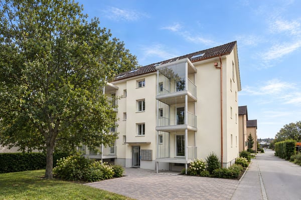 Neurenovierte 3-Zimmer-Wohnung mit Balkon 2