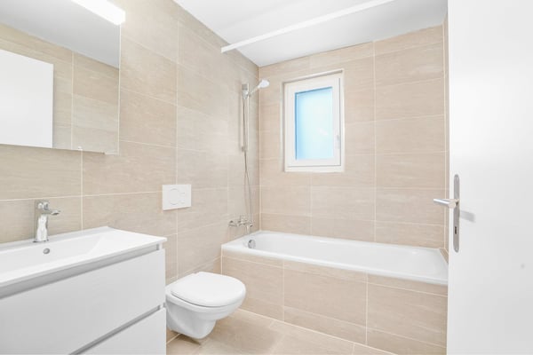Neurenovierte 3-Zimmer-Wohnung mit Balkon 8
