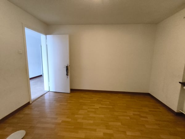 Charmante 3,5-Zimmer-Wohnung mit Balkon ab sofort zu vermieten! 8