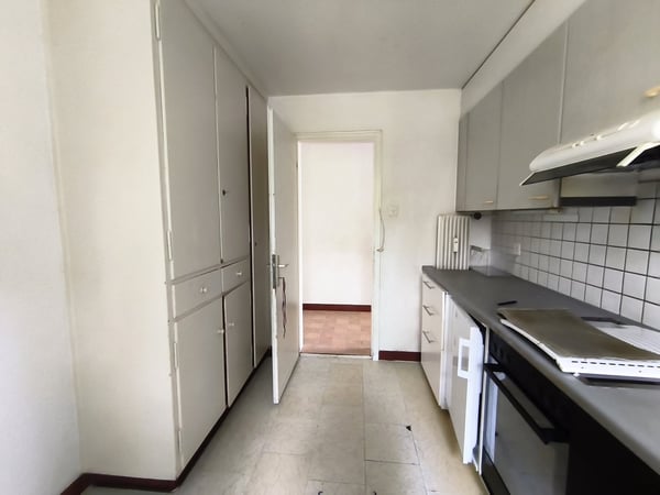 Charmante 3,5-Zimmer-Wohnung mit Balkon ab sofort zu vermieten! 4