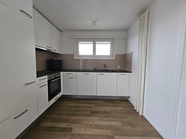 Charmante Balkonwohnung im Grünen! 3
