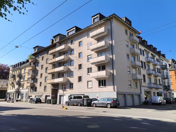 Helles 2-Zimmer-Apartment in Zürich Wiedikon 1