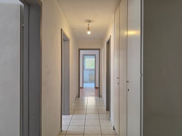 Helle 4.5-Zimmer-Wohnung mit Balkon und Aussicht in Thusis 16