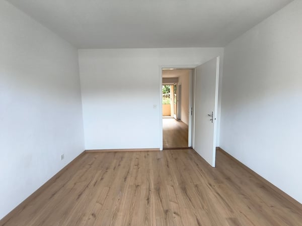 Gemütliche 3-Zimmer-Wohnung im Erdgeschoss in Biel ! 6