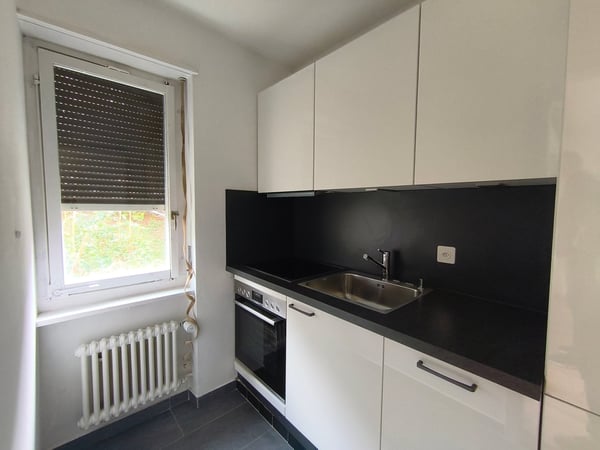 Gemütliche 3-Zimmer-Wohnung im Erdgeschoss in Biel ! 2