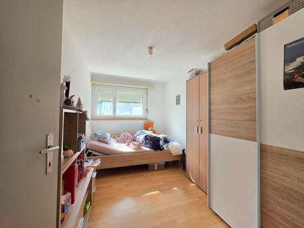Helle 3-Zimmer-Wohnung in Thusis mit Balkon 9
