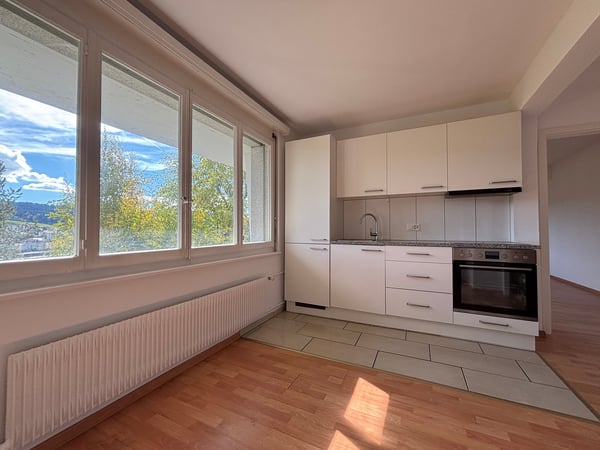 Charmant appartement de 2 pièces à Le Locle, disponible immédiatement 2