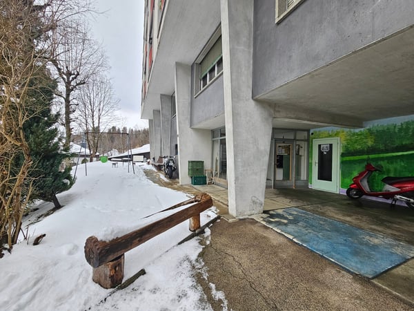 Charmant appartement de 2 pièces à Le Locle, disponible immédiatement 15