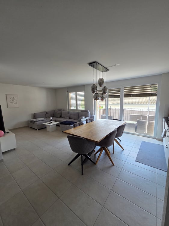 Attraktive 3.5 Zimmer-Wohnung in Spreitenbach 2