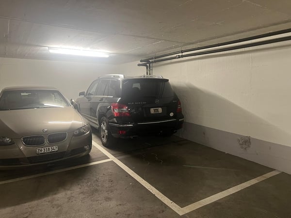 Tiefgaragenplätze verfügbar 2