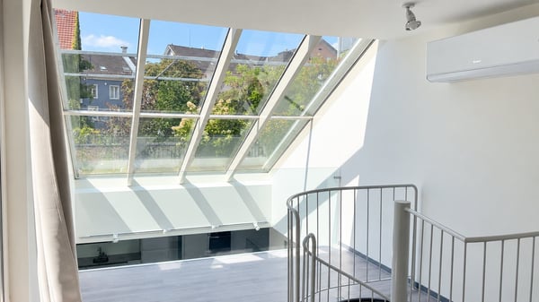 Moderne 2.5-Zimmer-Wohnung mit Dachgarten in Zürich 8004 5