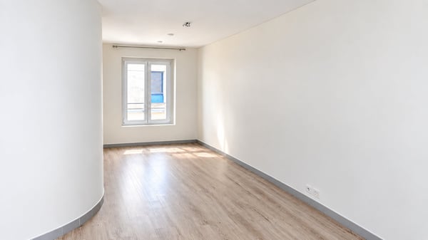 Stilvolle 2.5-Zimmer-Maisonettewohnung mit Dachterrasse in Zürich 8004 8