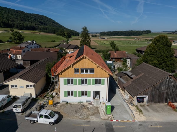 Bezugsbereite und grosszügige Eigentumswohnung 6