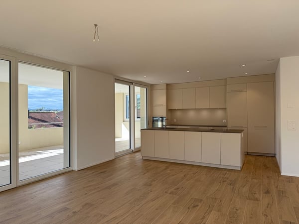 Bezugsbereite und grosszügige Eigentumswohnung 2