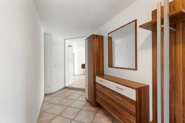 Grosszügige Terrassenwohnung mit Gartenparadies 9