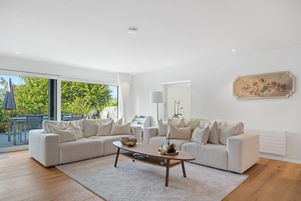 Modernes Einfamilienhaus mit Gartenparadies 5