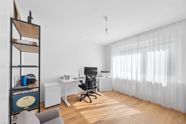 Modernes Einfamilienhaus mit Gartenparadies 7