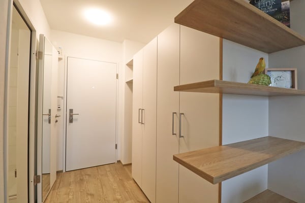 Exklusive möblierte Apartments mit eigenem Badezimmer und Kochzeile an Toplage 9