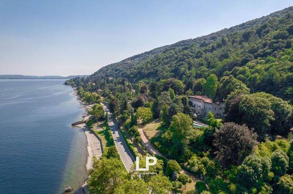 Belgirate – Wichtige Villa am See 7